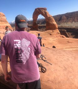 Glenn J Arches