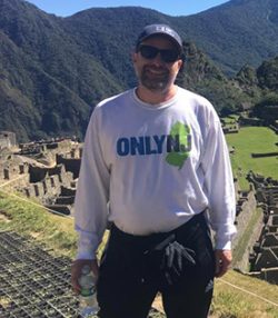 Glenn J Cusco